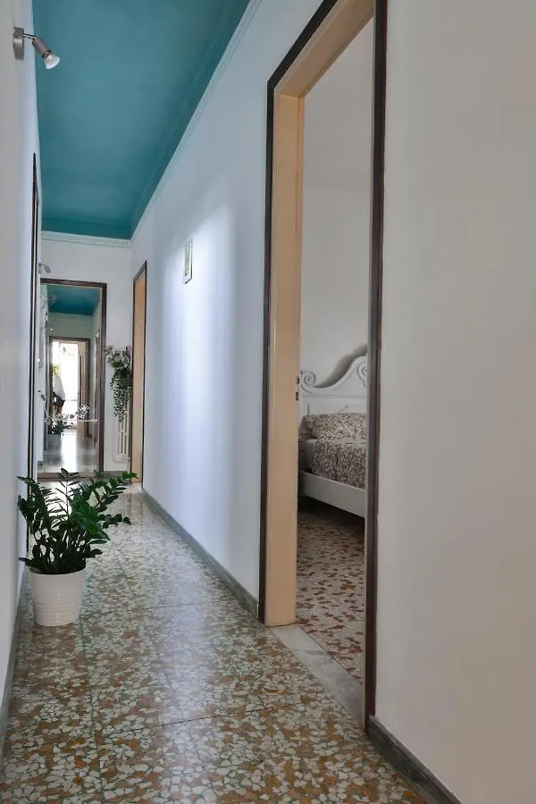 Apartment Thekeystudio, Riviera Dei Friori Bordighera Italy