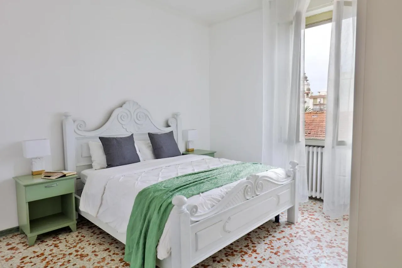 Thekeystudio, Riviera Dei Friori Bordighera Apartment
